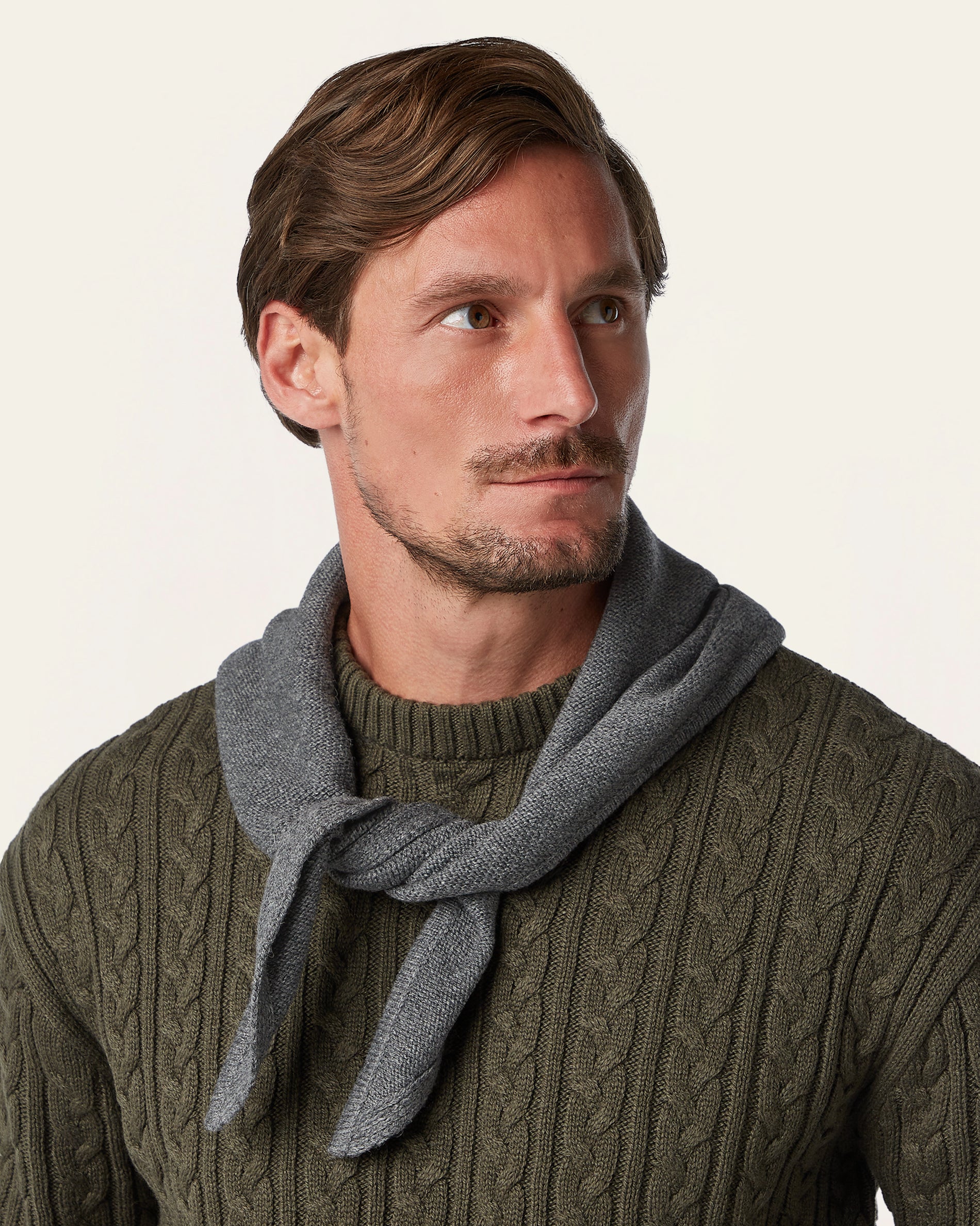 Heavy Seawool Triangle Scarf Dark Grey