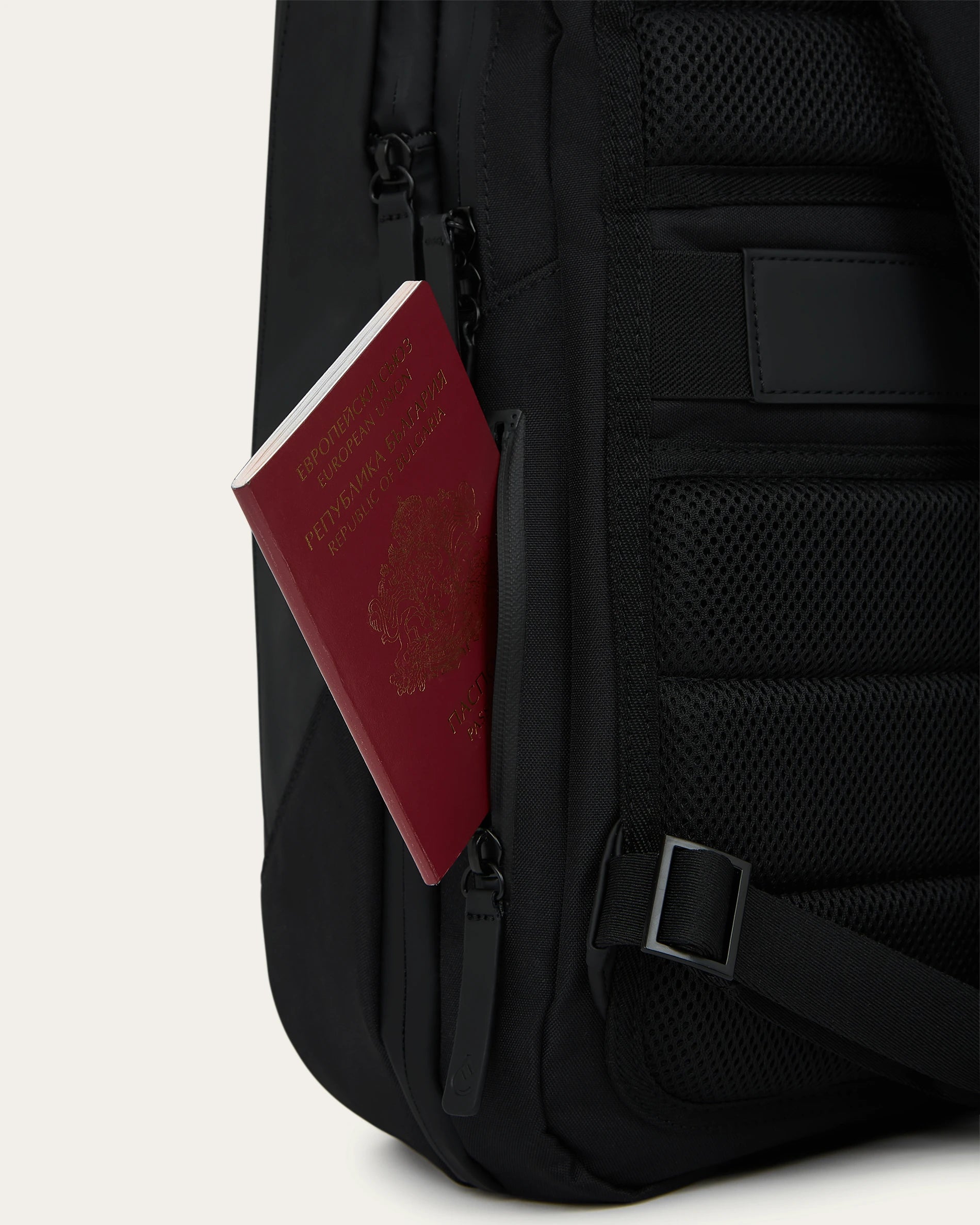 Expandable Rainproof Backpack