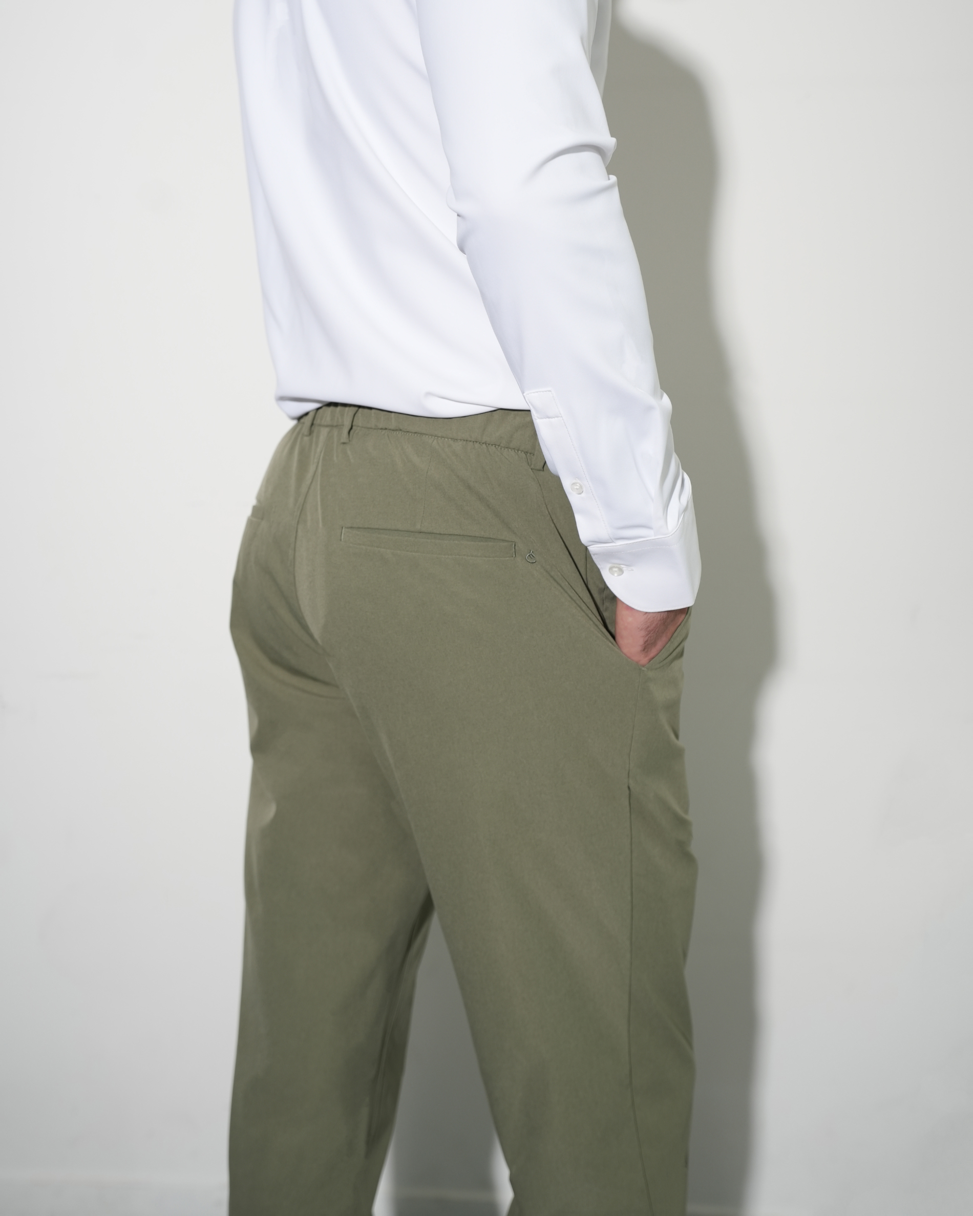 Performance trousers olive